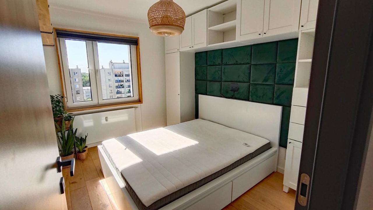 Debina Z Widokiem Apartman Poznań Kültér fotó